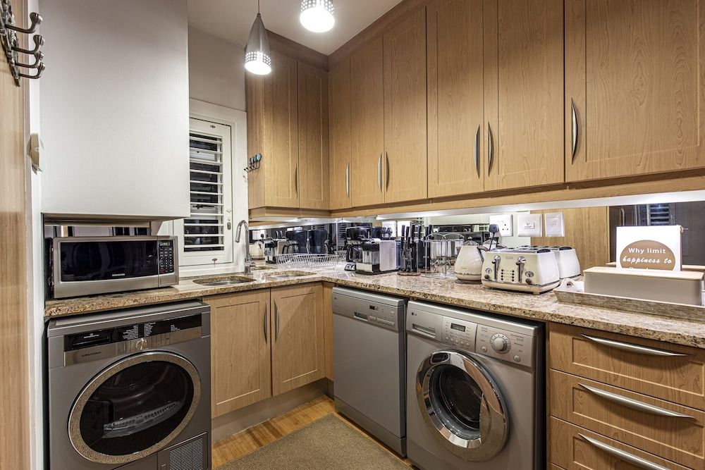 Clifton YOLO Spaces – Clifton Sea View Apartments Clifton YOLO Spaces Clifton Sea View Apartment 15