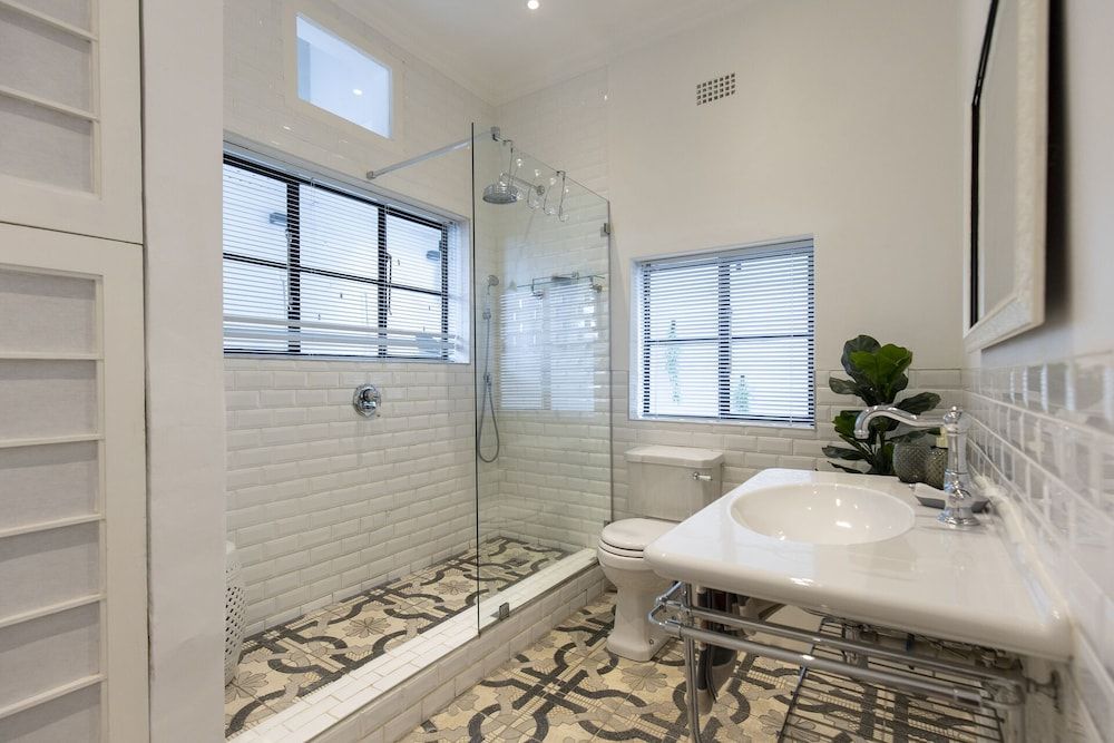 Clifton YOLO Spaces – Clifton Sea View Apartments Clifton YOLO Spaces Clifton Sea View Courtyard 17