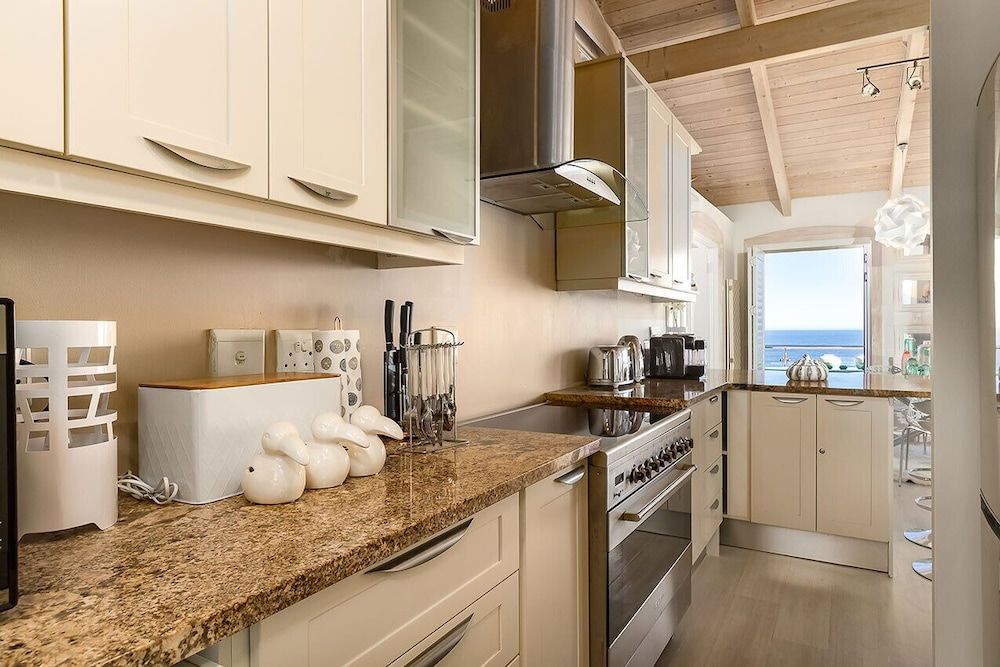 Clifton YOLO Spaces – Clifton Sea View Apartments Clifton YOLO Spaces Clifton Sea View Penthouse 15