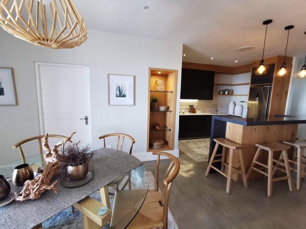 undefined On Miller Holiday Apartment 10