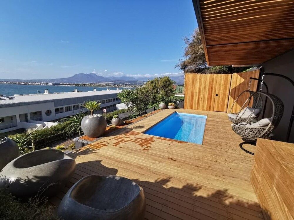 undefined On Miller Holiday Apartment 2