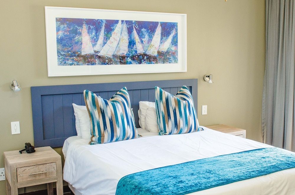 Strand Pavilion Apartment, 2 Bedrooms, Sea View 3