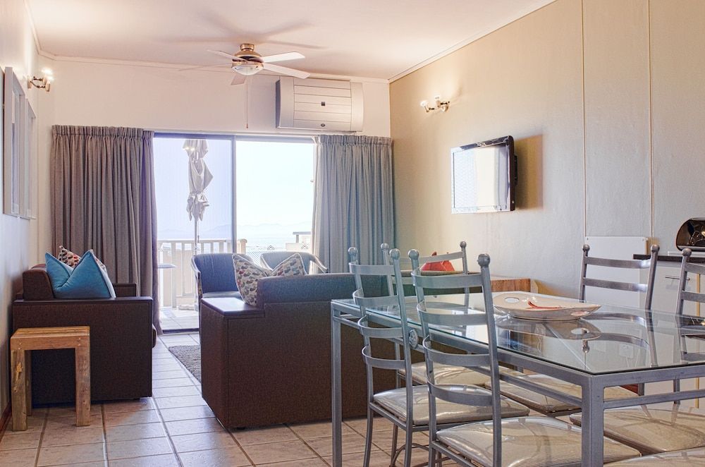 Strand Pavilion Apartment, 2 Bedrooms, Sea View 9