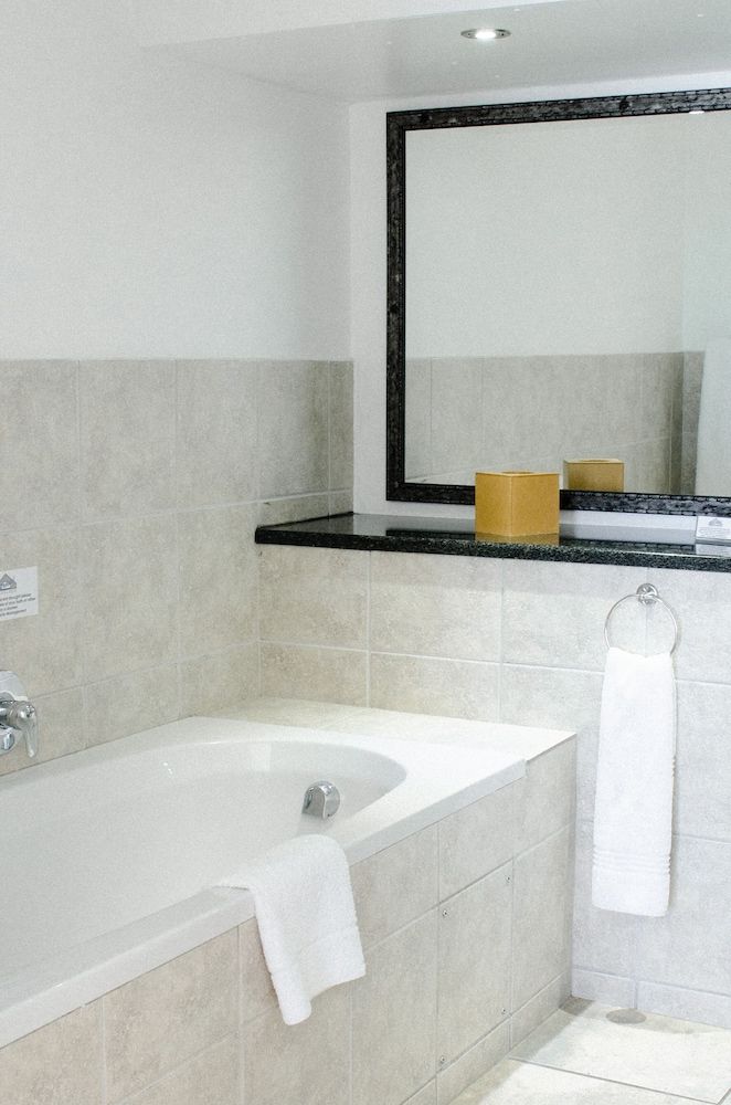 Strand Pavilion Apartment, 3 Bedrooms, Balcony, Sea View 9