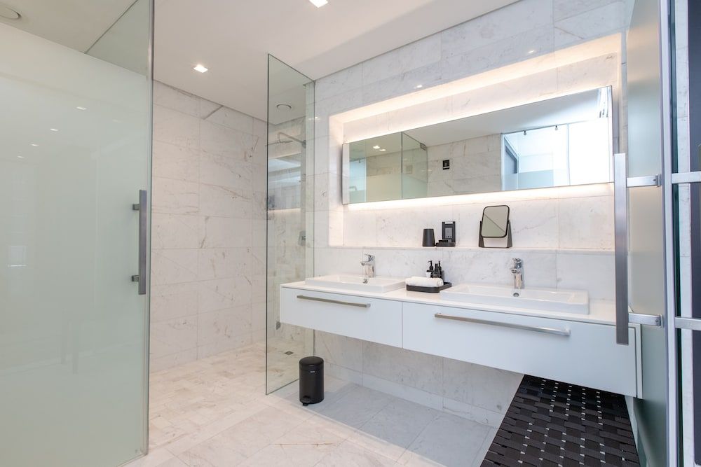 Bradway Apartments Deluxe Apartment, 3 Bedrooms 6