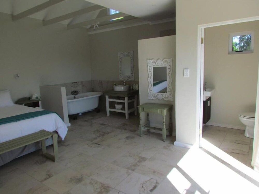 Heron Chase Self-Catering Holiday Home Cottage, 2 Bedrooms 3