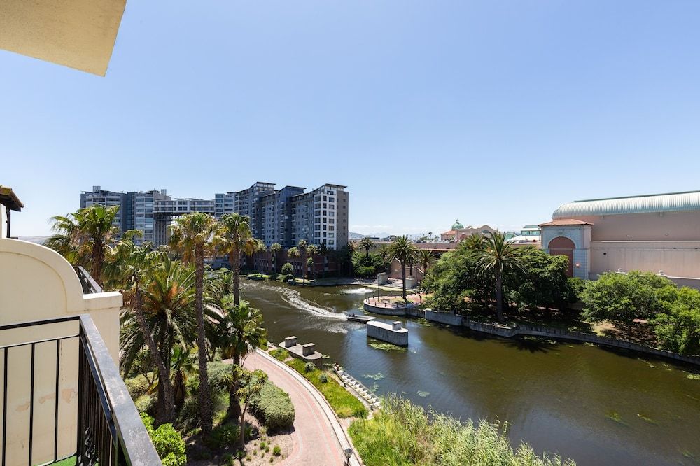 Island Club LA302 by CTHA Apartment (1 Bedroom) 16