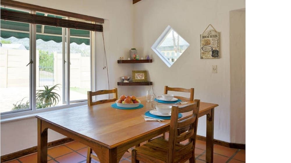 undefined Bermuda Capri Cape Town 4