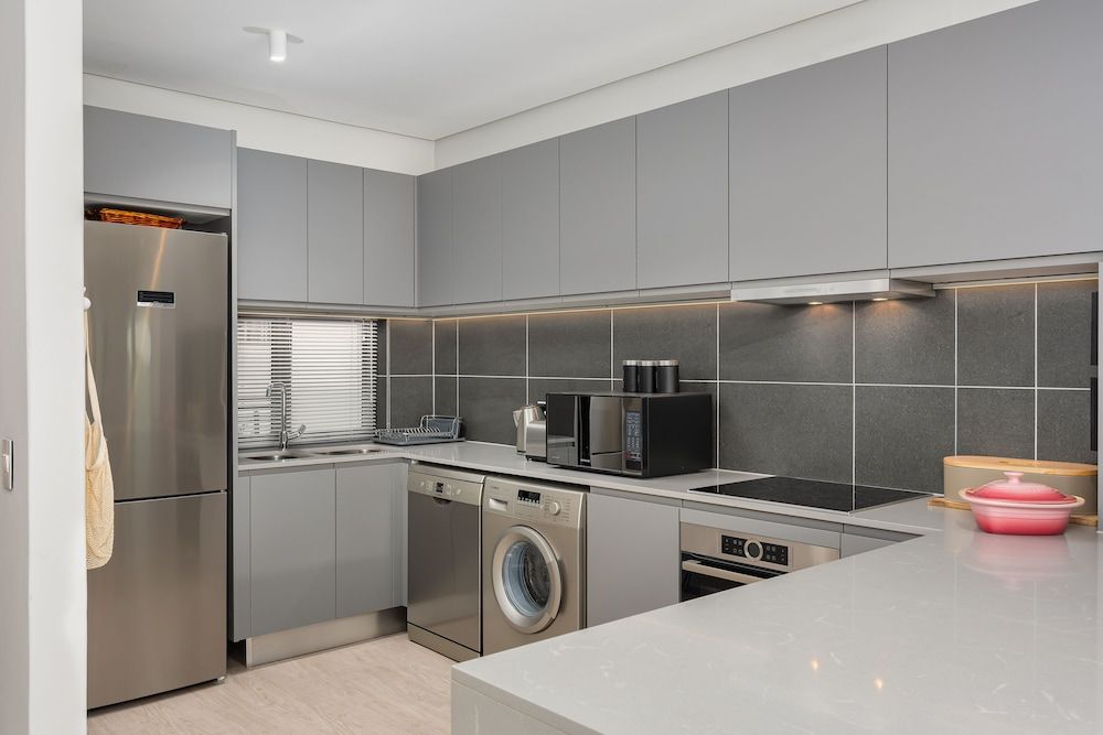 undefined 117 on Strand 1410 3