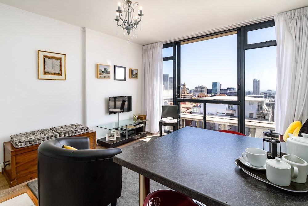 undefined 1110 Four Seasons 6