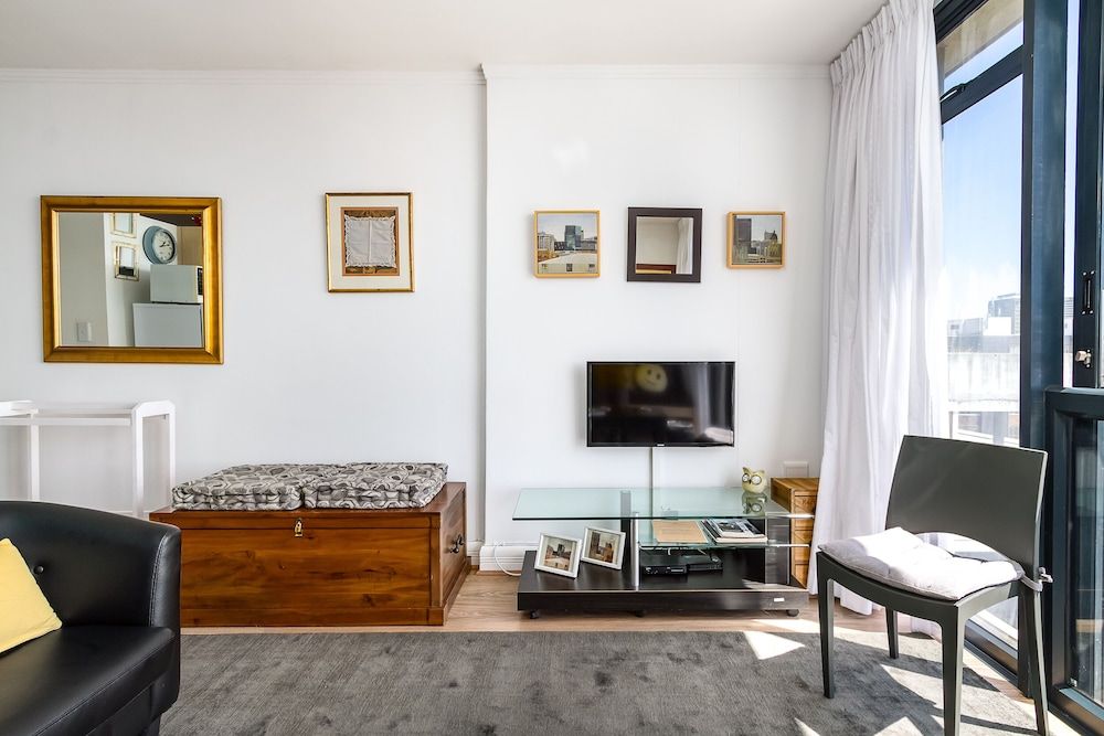 1110 Four Seasons Apartment 22