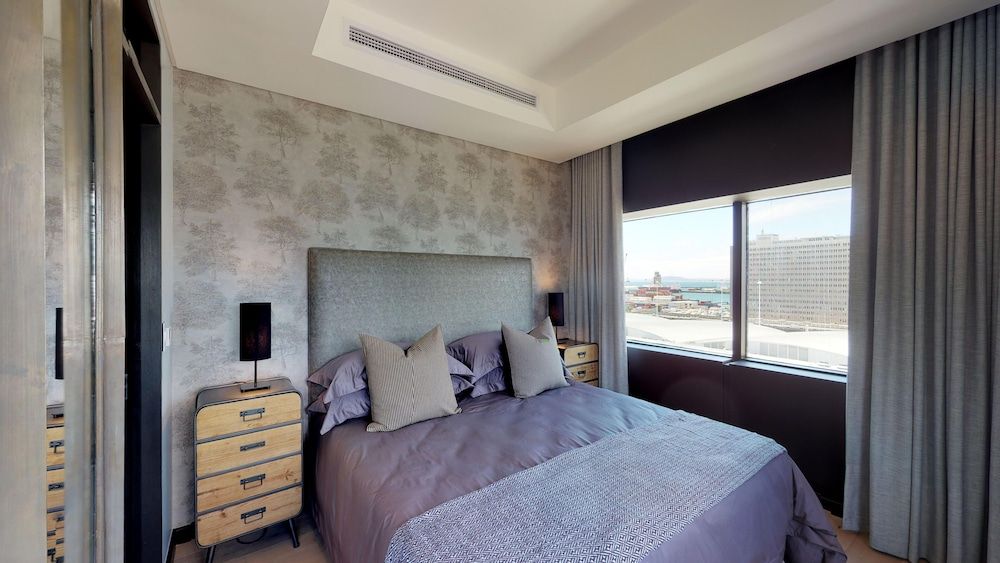 undefined Luxury City Living 9