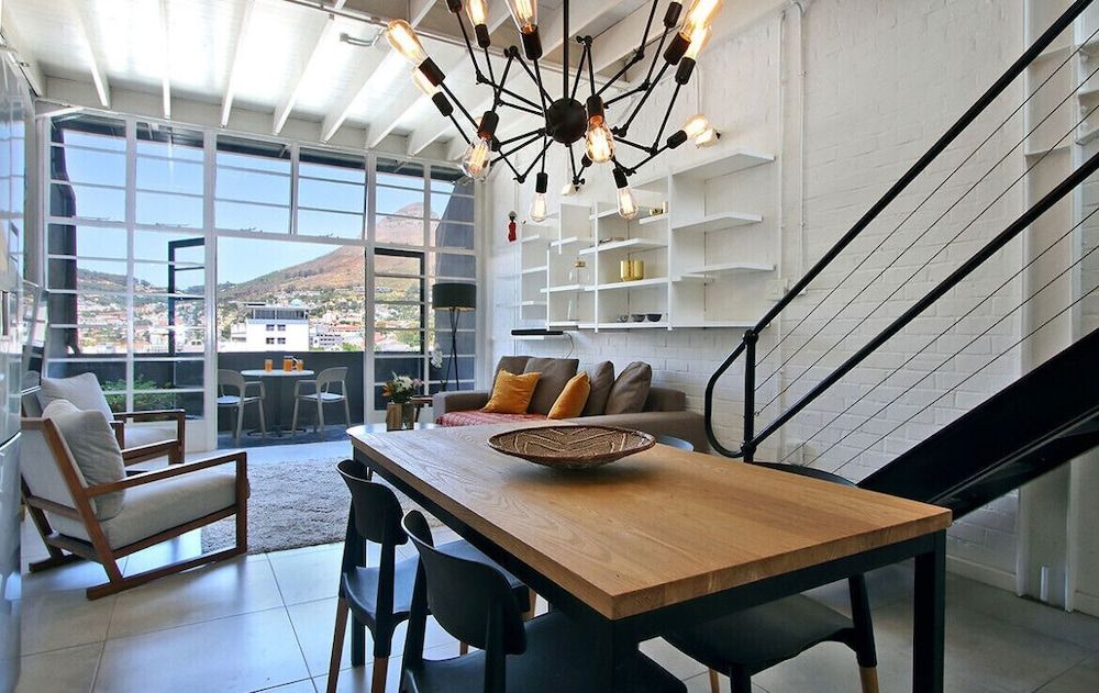 undefined Manhattan Place 3