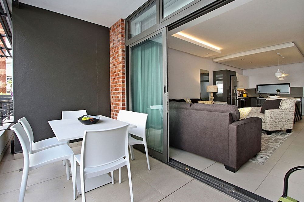 undefined The Chelsea 8