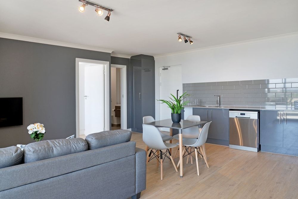 The Winchester 807 Apartment 18