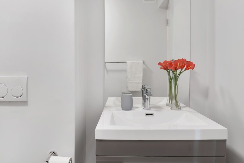 The Winchester 807 Apartment 14