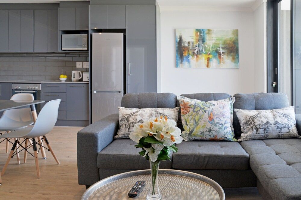 The Winchester 807 Apartment 21