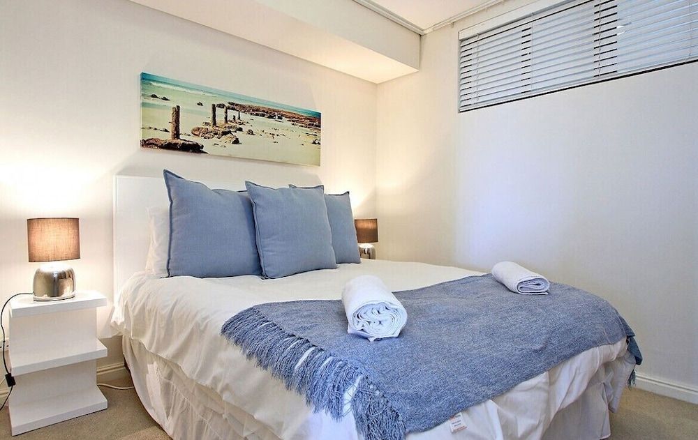 undefined Dockside 6