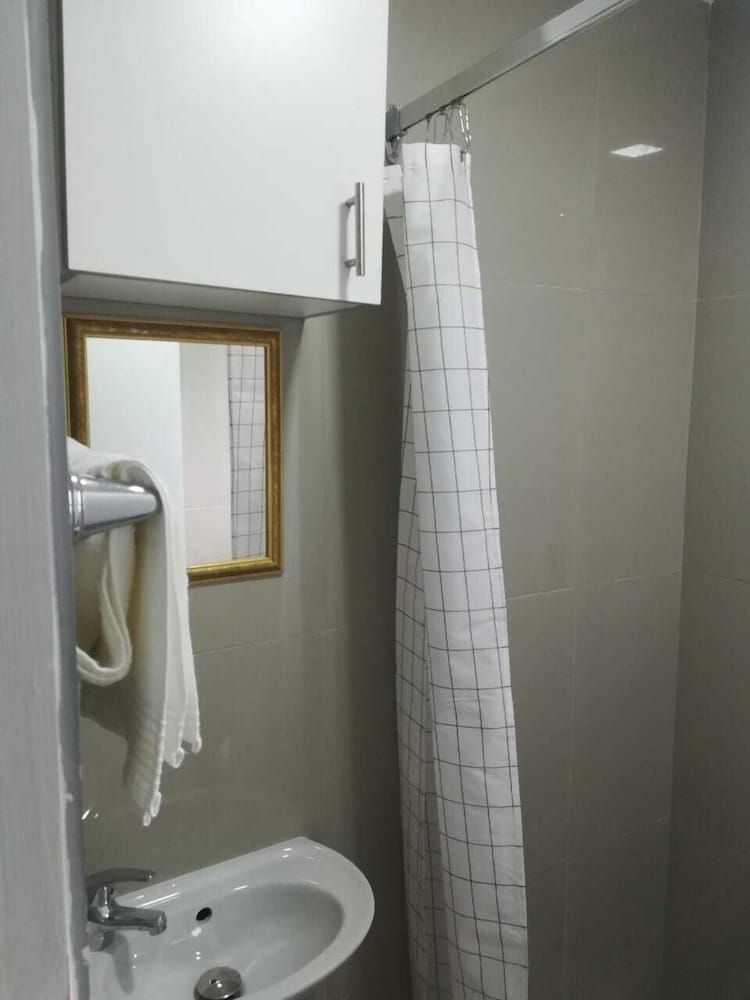 Olabas Guesthouse Double Room, Private Bathroom 11