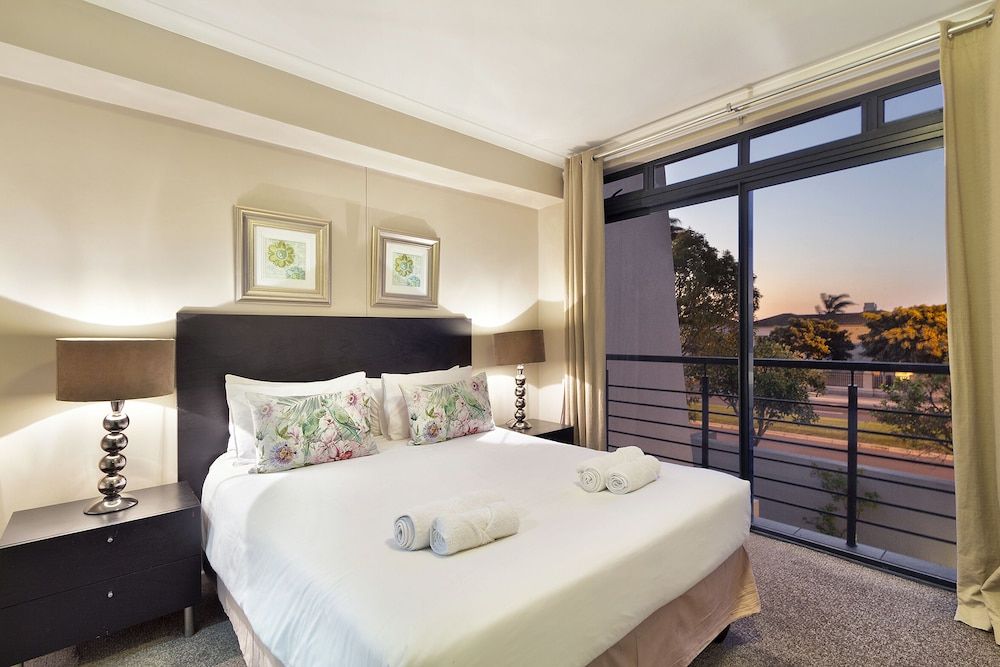 undefined Waterstone East F201 4