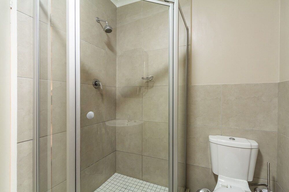 Waterstone East F201 Apartment (2 Bedrooms) 15