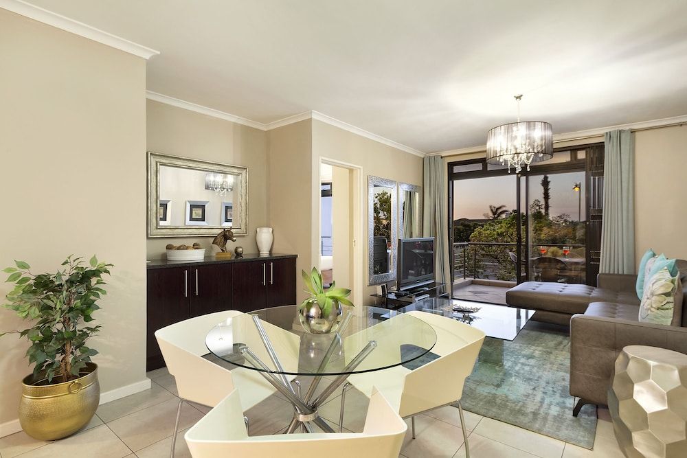 Waterstone East F201 Apartment (2 Bedrooms) 10