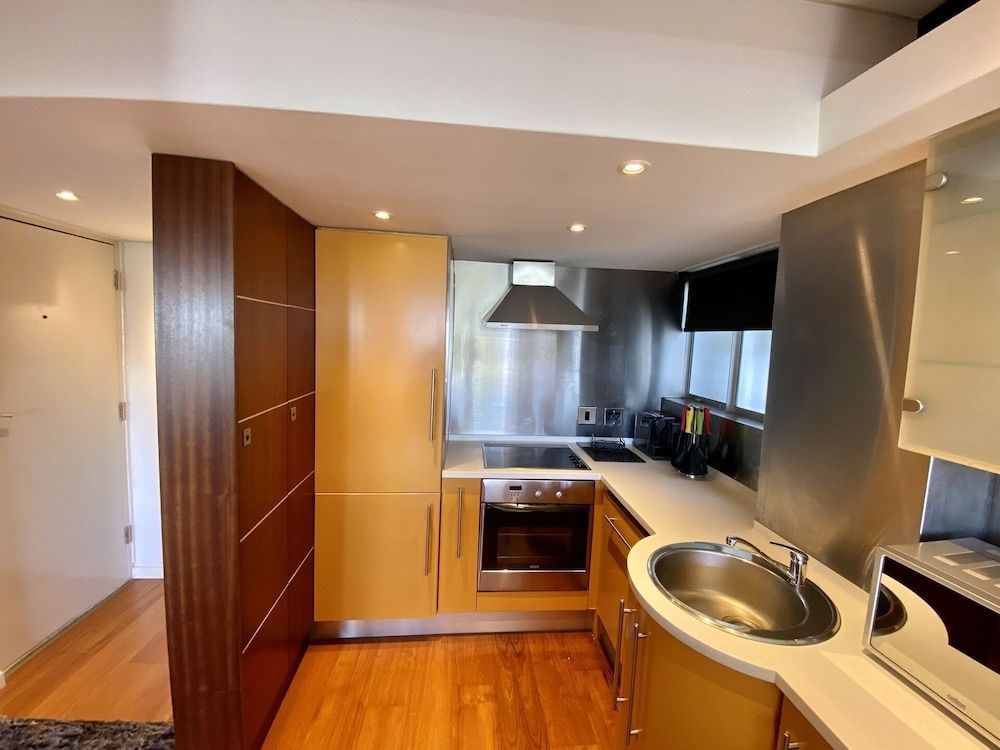 undefined Clifton YOLO Spaces – Clifton Beachfront Executive 9