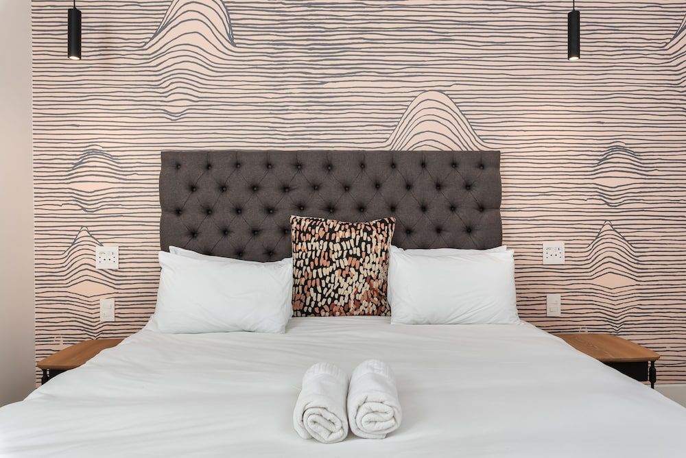 undefined Modern Apartment in De Waterkant | Private Rooftop 9