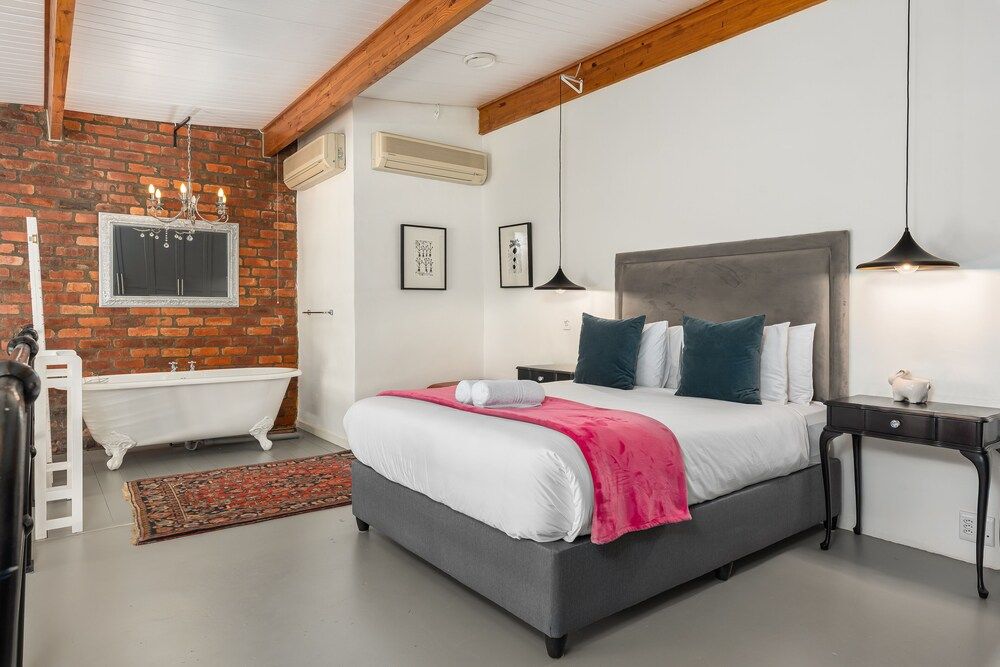 undefined Westside Studios 311 3