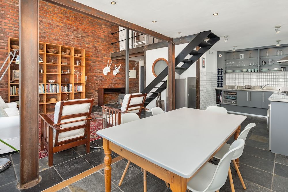 undefined Westside Studios 311 10