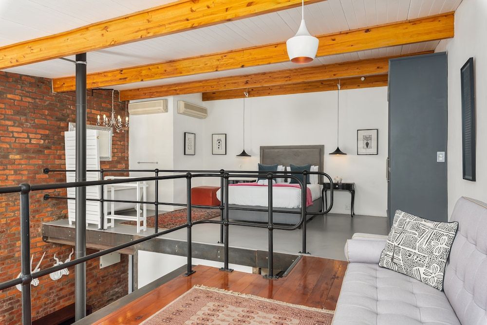 undefined Westside Studios 311 7