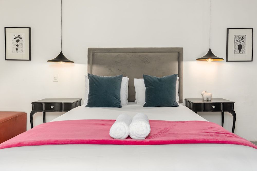 undefined Westside Studios 311 4