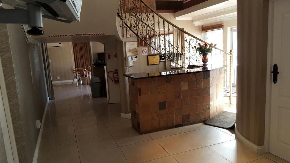 undefined Savoy Lodge - Budget Triple Room 5