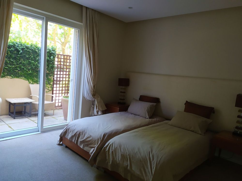 undefined Two Bedroom Apartment - Fully Furnished and Equipped 4