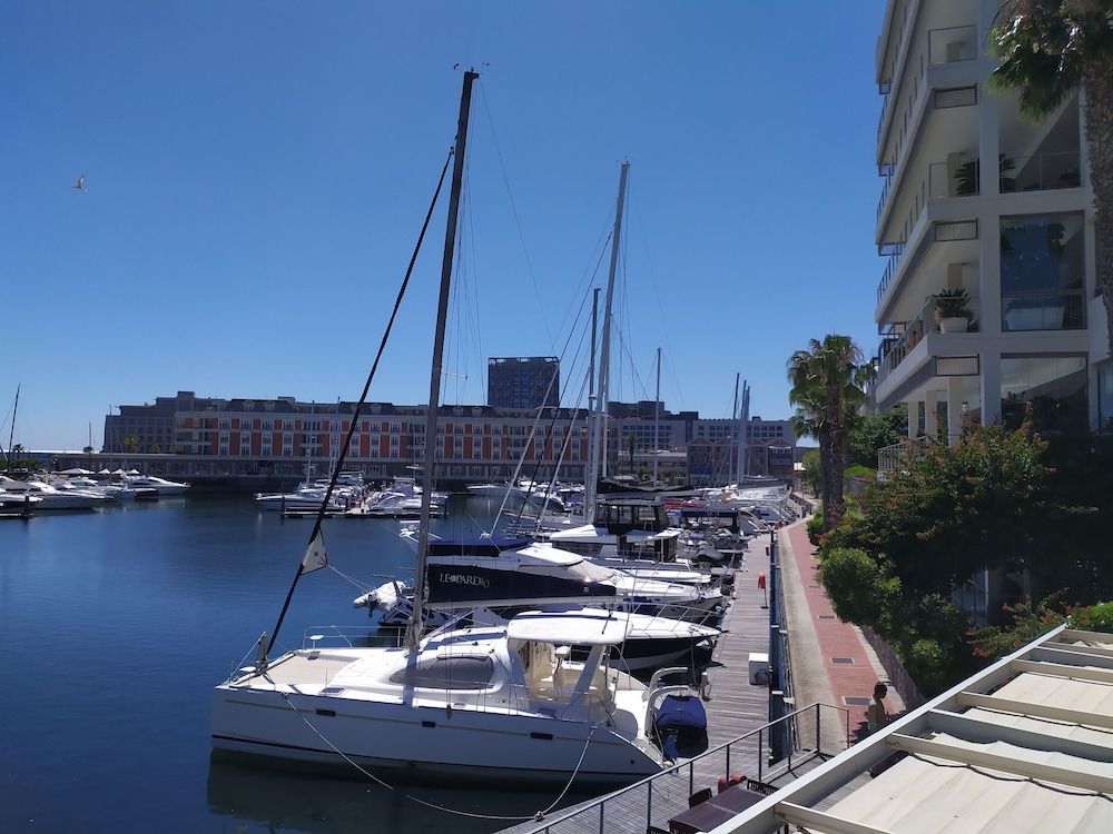 undefined Va Waterfront Marina Yacht Basin - 2 Bedrooms 2