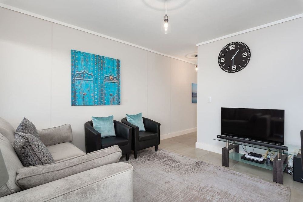Waters Edge 319 Premier Apartment 10