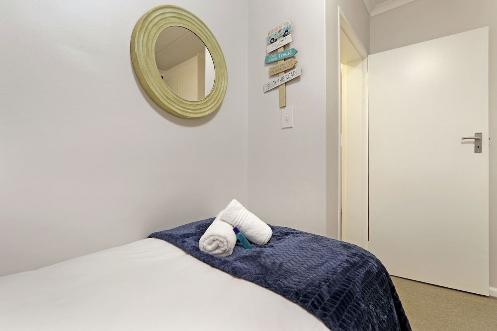 Apartment (2 Bedrooms)