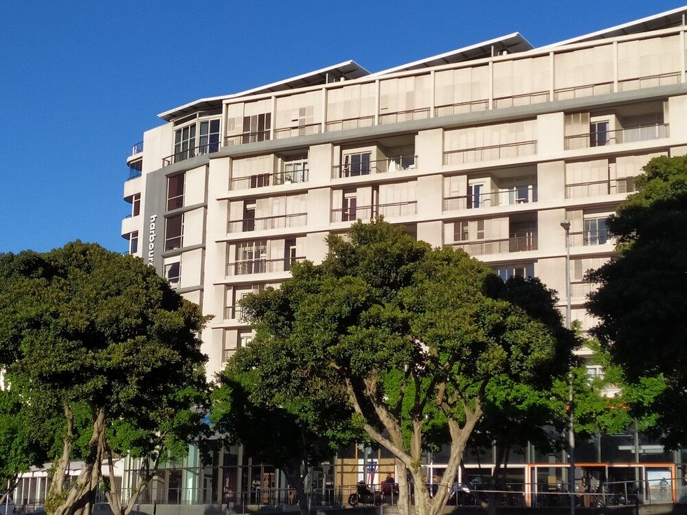 undefined De Waterkant Studio Apartment - Fully Furnished and Equipped 2