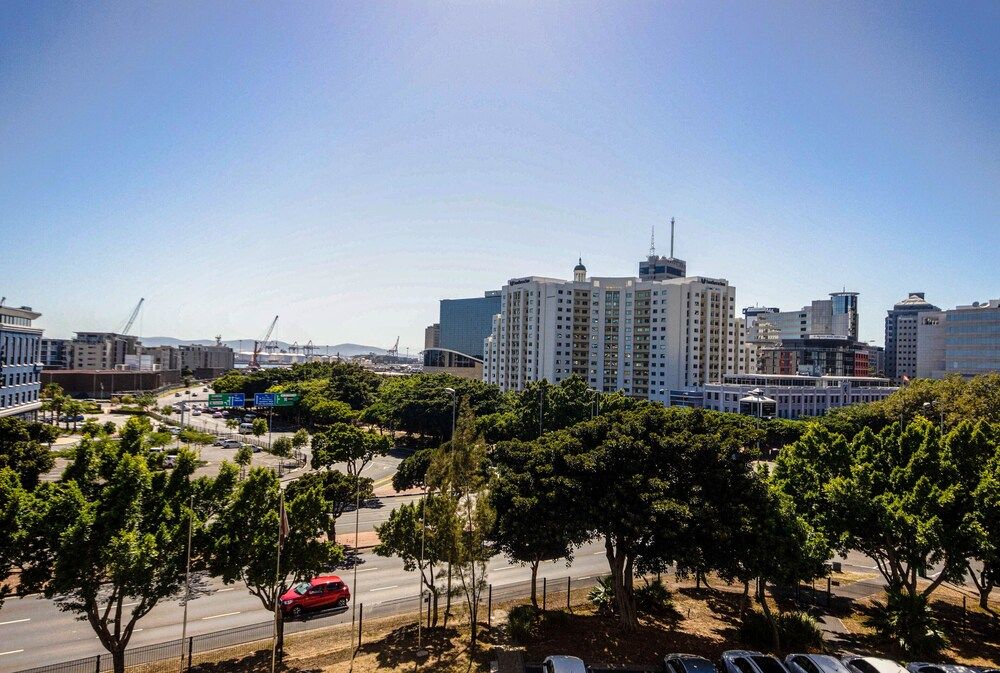 undefined De Waterkant Studio Apartment - Fully Furnished and Equipped 3