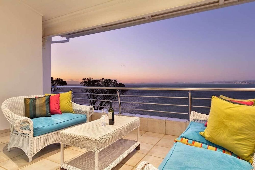 Blushing Bride House (4 Bedrooms) 18