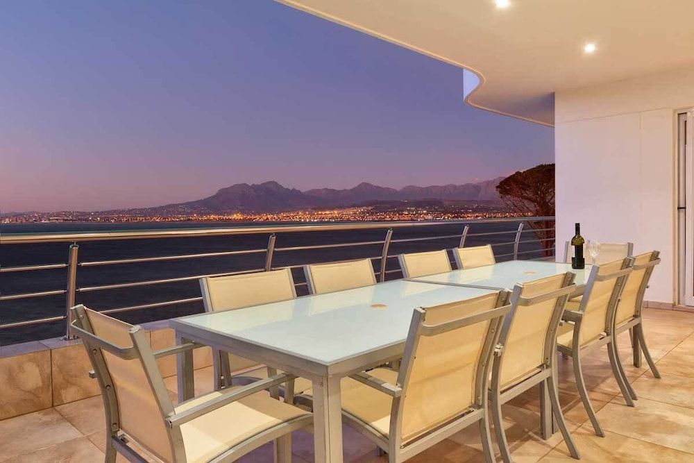 undefined Blushing Bride 3