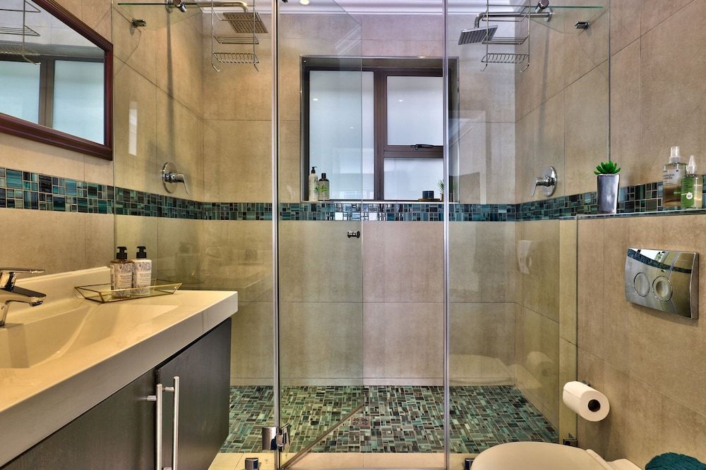 Bay Point Apartment on Beach Road Basic Double Room 9