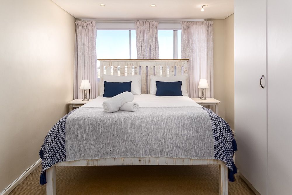 undefined Dolphin Beach C105 8