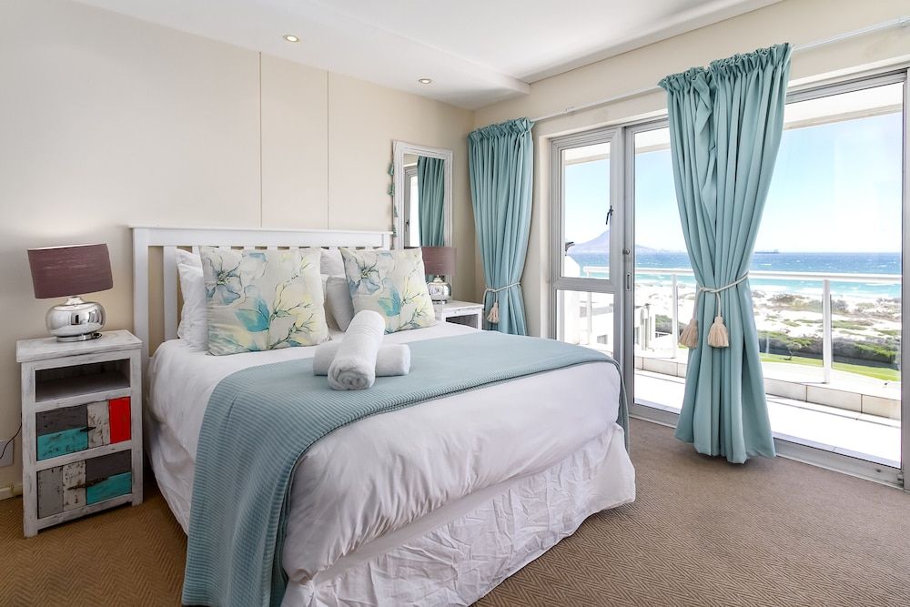 Dolphin Beach C105 Family Apartment