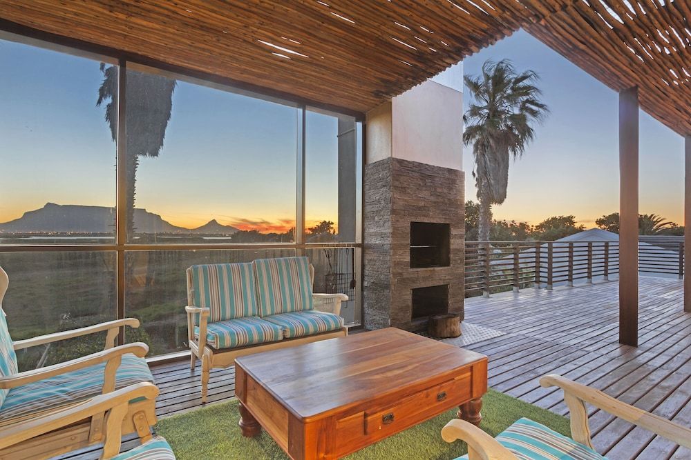 Thyme and Again Honeymoon House 17