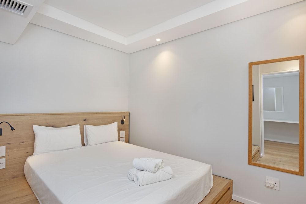 undefined Nine On S 3E 8