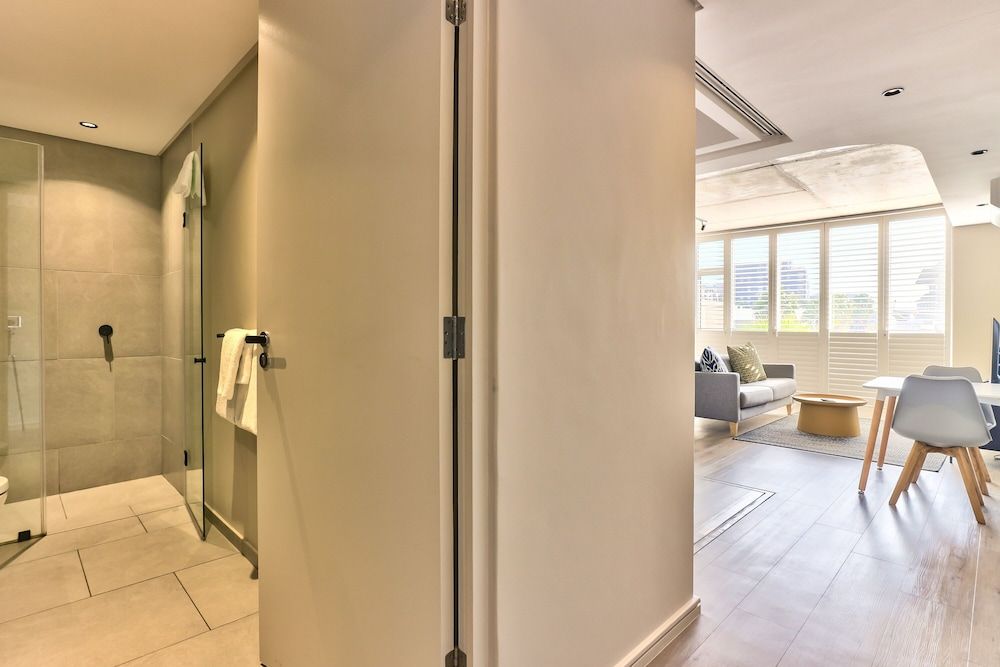 undefined Great Studio With Balcony and City Views 6