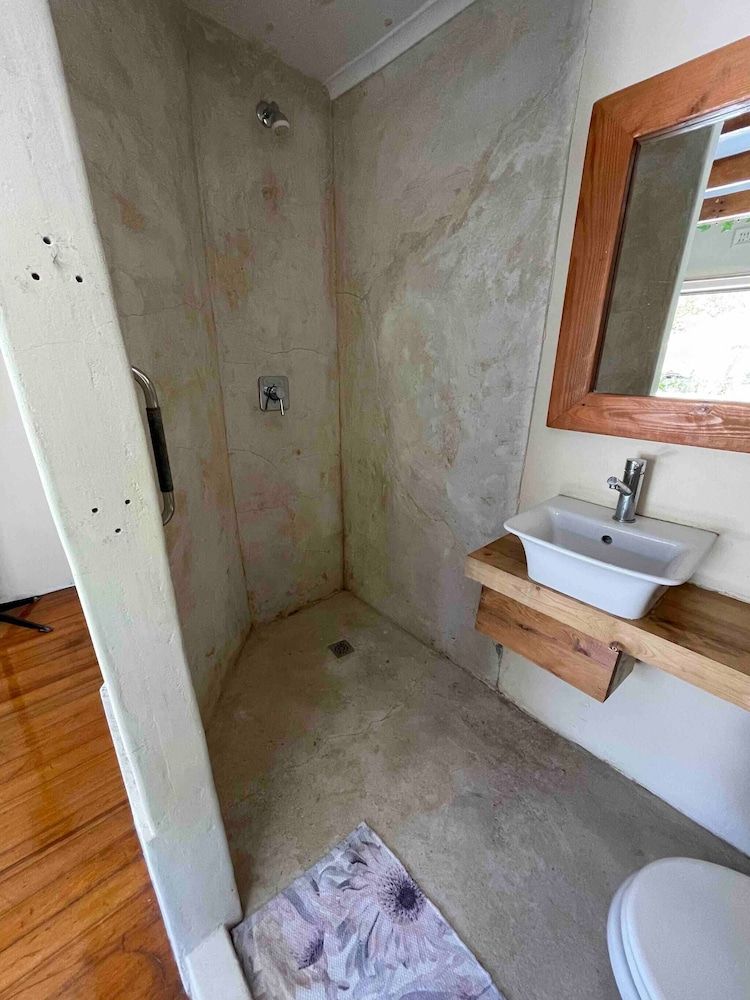 undefined Room-living In Mountain Views Camps Bay 10