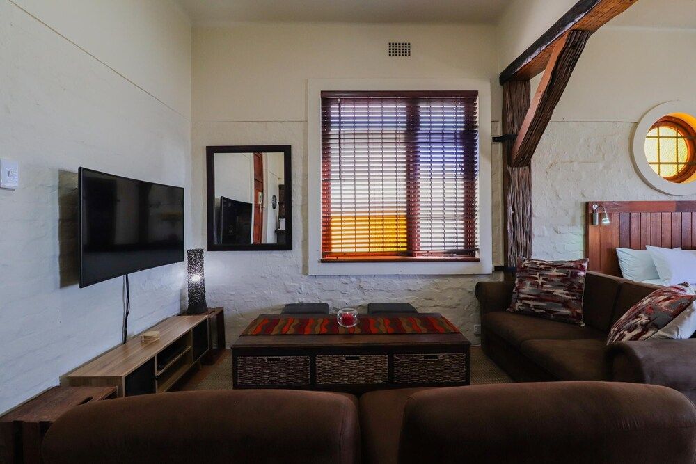 undefined Glen Devon 4 9