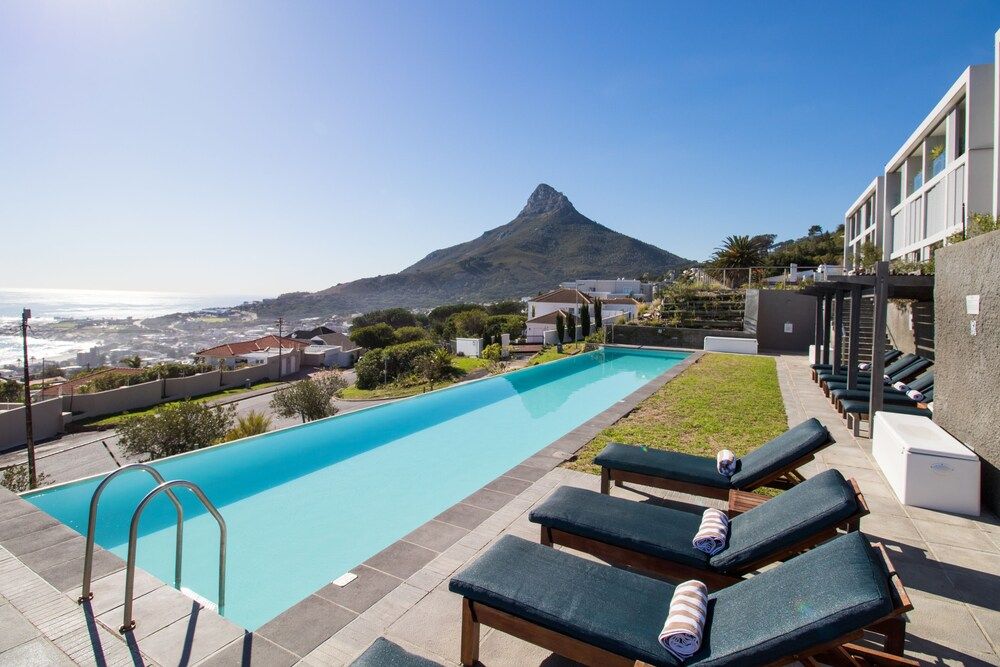 undefined Camps Bay One Bedroom Apartment - Luxury Stay With sea View! 2